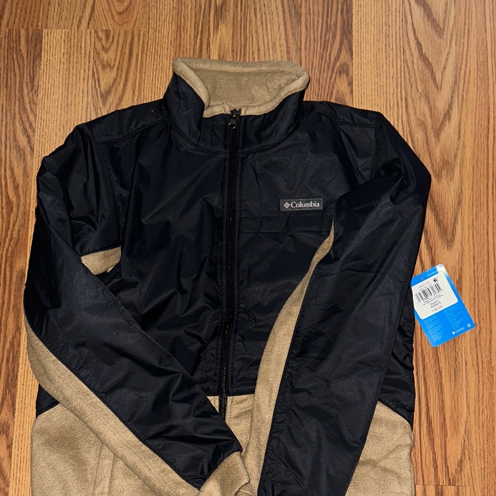 Columbia Black and Tan Outdoor Jacket